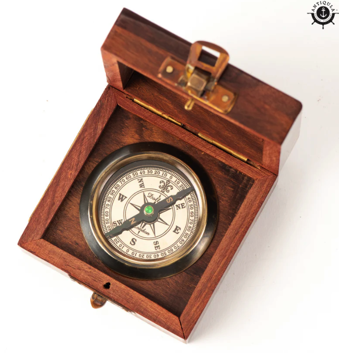 Handcrafted Compass in Wooden Box - Image 3